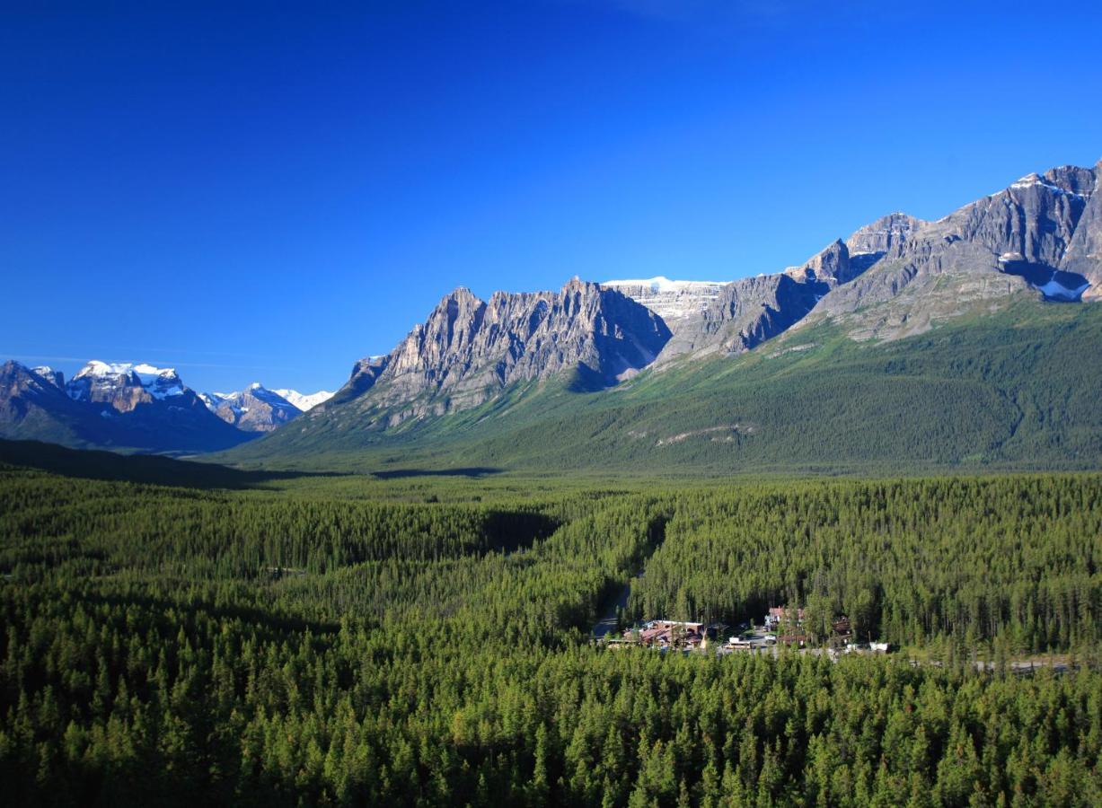 Sunwapta Falls Rocky Mountain Lodge Jasper Exterior foto